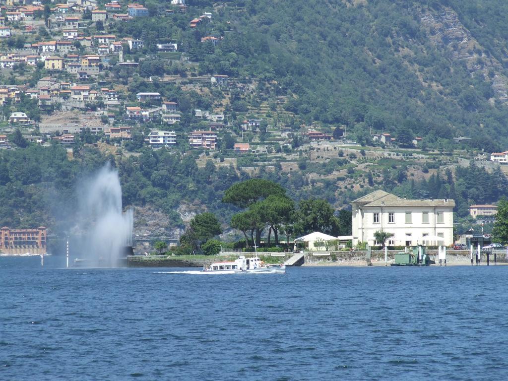 Victoria Hotels Carso Camnago Volta Екстер'єр фото
