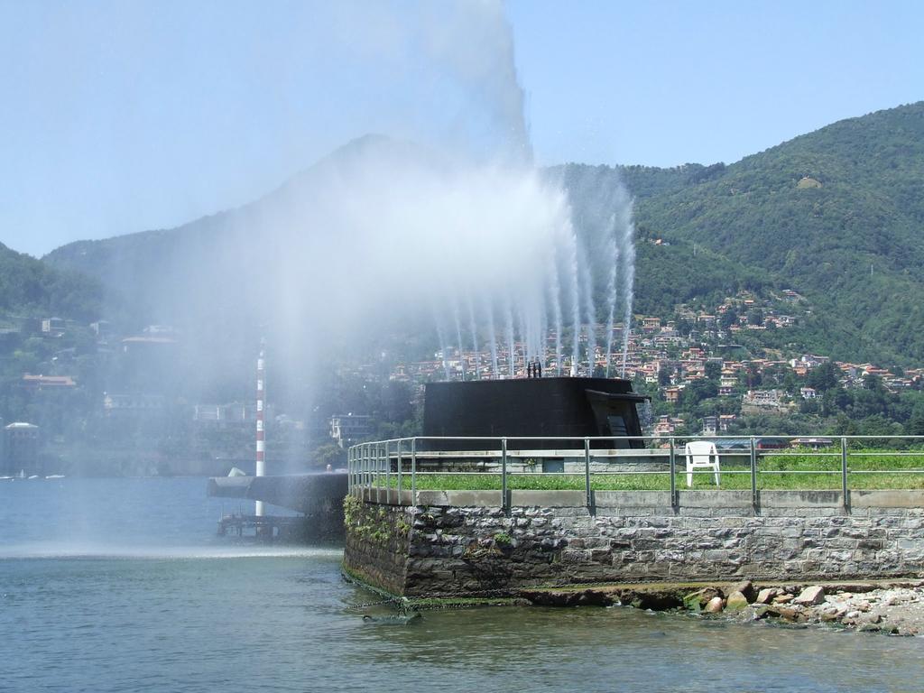Victoria Hotels Carso Camnago Volta Екстер'єр фото